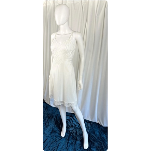 Vintage Vanity Fair Bridal White Lingerie Slip Dress with Floral Lace - Small - Picture 5 of 10